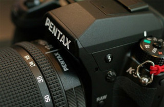 Người dùng Pentax hài lòng hơn Canon và Nikon