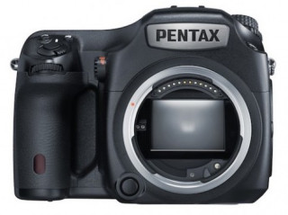 Pentax ra mắt máy ảnh medium-format 51 megapixel