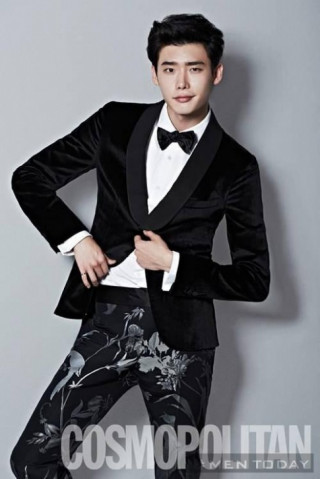 Phong cách thời trang và kiểu tóc đẹp của Lee Jong Suk