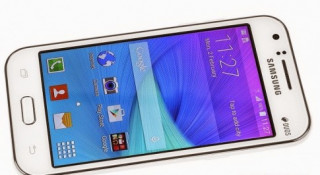Samsung Galaxy J1 chính thức được bán ra
