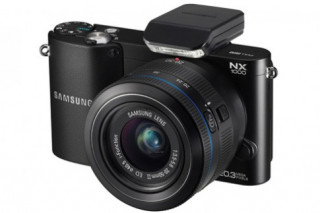 Samsung NX1000 bán ra sau một tháng chậm trễ