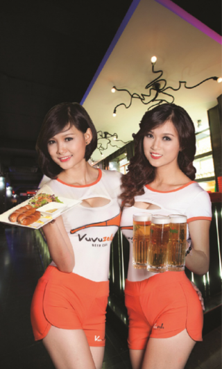 Vuvuzela khai trương nhà hàng thứ 4