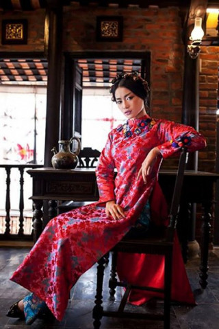 20/10: Áo dài đang được nâng niu hay bóp nghẹt?