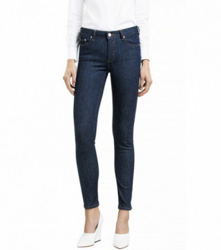 5 kiểu quần jeans “đặc trị” nhược điểm cơ thể
