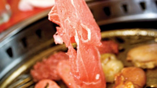 Ăn nhiều thịt để... giảm cân
