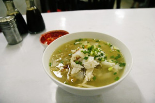 Ba quán ăn lâu đời hút khách ở Sài Gòn