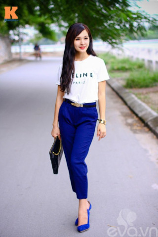 ‘Biến hóa’ 5 xì-tai cùng áo phông trắng