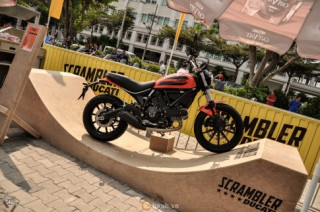 Ducati Scrambler nổi bật đầy phong cách tại Việt Nam Motorcycle Show 2016