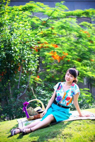 Eva đẹp: Cô nàng ‘cổ điển’ mê picnic