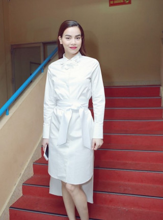 Hà Hồ vẫn đẳng cấp dù diện trang phục hiệu bình dân