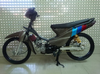 Honda Wave nhỏ phong cách Racing