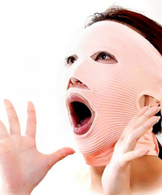 Lạ lùng máy làm đẹp của phụ nữ Nhật