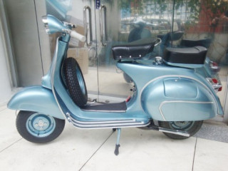 Loạt ảnh chiếc Vespa VBB 150cc đời 1965