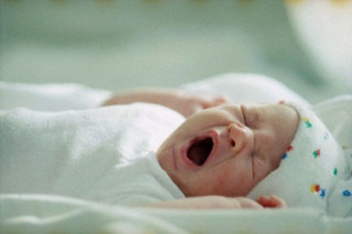 Lý do “ngã ngửa” khiến trẻ sơ sinh chậm tăng cân