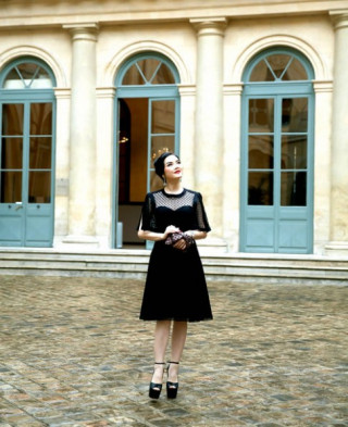 Lý Nhã Kỳ đẹp dịu dàng tại show Alexis Mabille