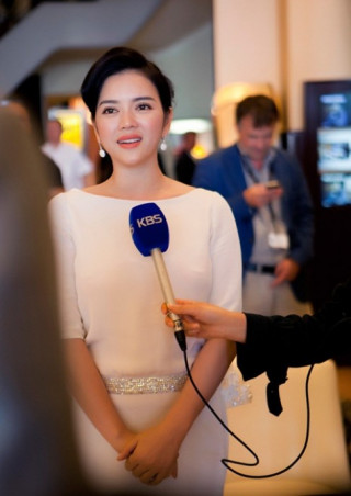 Ngắm vẻ đẹp tinh khiết của Lý Nhã Kỳ