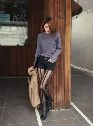 Những kiểu legging giúp đôi chân thon gọn bất ngờ