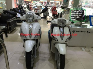 Review Piaggio Medley ABS thực tế tại Showroom Piaggio