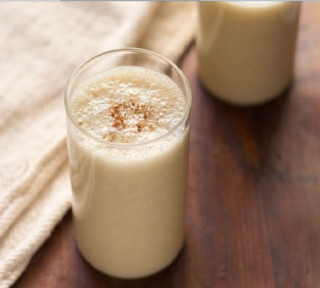 Sinh tố chuối sữa dừa bổ dưỡng