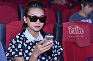 Soi mẫu kính râm yêu thích của Thanh Hằng