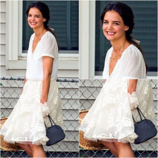 Street style: Katie Holmes trẻ măng sau ly hôn