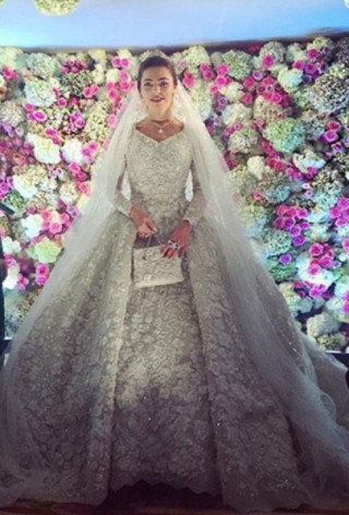 Thế giới váy cưới Haute Couture hàng trăm nghìn USD