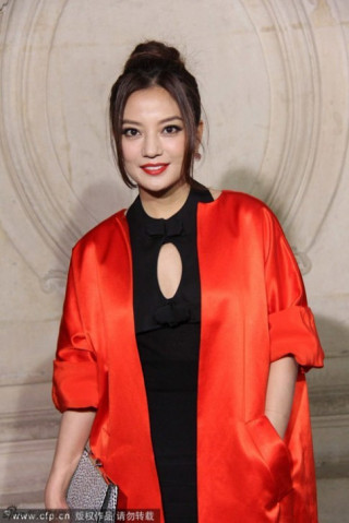 Triệu Vy, Thư Kỳ đọ style tại Paris FW