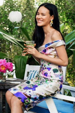 Tuyết Lan nổi bật trong lookbook thời trang tại Mỹ