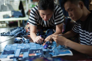 “Bà mối” Thủy Nguyễn với chuyện tình Gấm và Denim