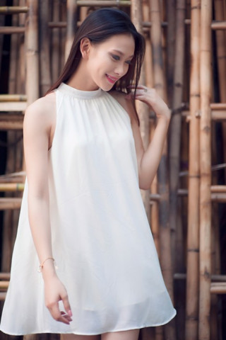Cách mặc màu pastel điệu mà không sến cho nữ công sở