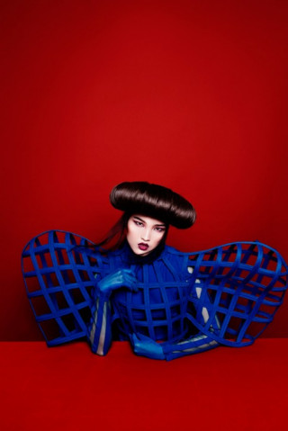 Chà Mi next top “ma quái” hơn sau khi về nước