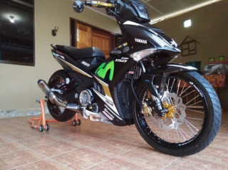 Exciter 150 độ phong cách Movistar Đen cực kỳ ngầu.