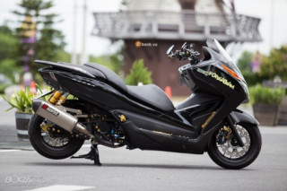 Honda Forza đầy nổi bật và phong cách với phiên bản Super Black