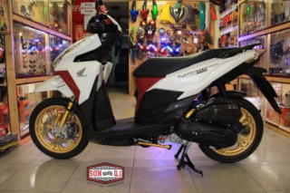 Honda Vario 150 ốp Carbon cùng nhiều đồ chơi cực chất