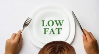 Kiêng chất béo và kiêng tinh bột: Ăn kiểu gì mới là tốt nhất?