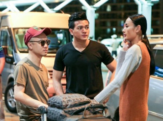 Lê Thúy xúc động vì được mẹ chồng tiễn lên đường tới Milan làm việc