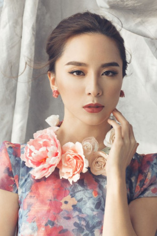 Ngẩn ngơ trước “gái hai con” Dương Trương Thiên Lý