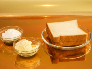Nhâm nhi bánh mì kẹp kem chiên ngon mê mẩn