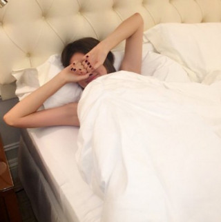 Nhật ký detox giữ dáng, đẹp da buổi sáng của Miranda Kerr
