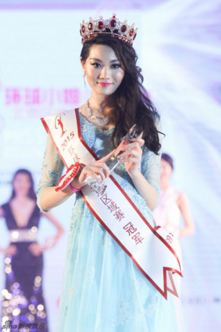 Những Hoa hậu châu Á vừa đăng quang đã bị chê