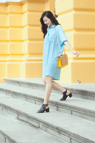 Nữ công sở đơn giản vẫn cuốn hút với màu nhạt