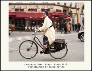 Stylist 70 tuổi vẫn “quyến rũ nhất Paris”
