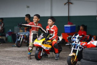 Tâm sự: “Ba mong muốn con sẽ là 1 rider chuyên nghiệp...”