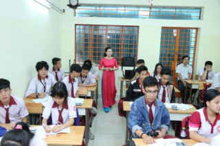 Tâm sự thời trang của cô giáo Sài Gòn trong ngày 20/11