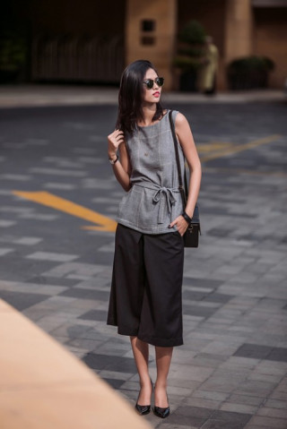 Thời trang công sở cuối hè dịu ngọt của phái đẹp Sài Gòn