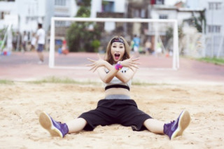 Trang Khiếu nhí nhảnh với phong cách sporty chic