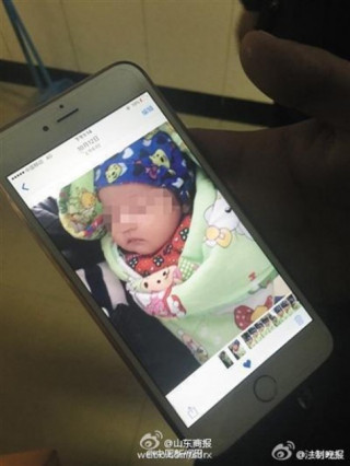 Trung Quốc xôn xao tin bé 2 tháng tuổi chết sau khi tiêm chủng