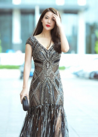 Trương Ngọc Ánh đẹp đôi sánh bước bên Kim Lý ở Trung Quốc