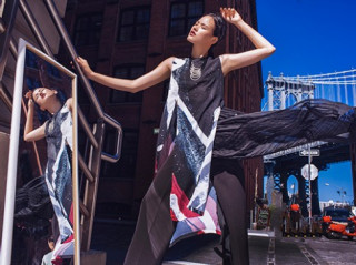 Tuyết Lan kiêu sa trên đường phố New York