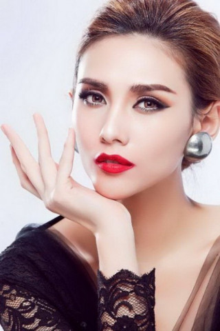 Võ Hoàng Yến bất ngờ tuyên bố giải nghệ